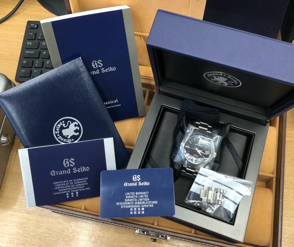 Grand Seiko Heritage Collection Hi-beat SBGH205 Automatic Full Set Immaculate Year 2024 - Image 3