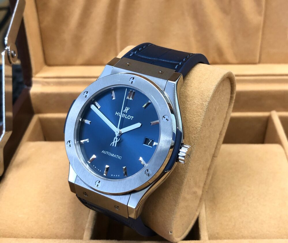 Hublot Classic Fusion 511.NX.7170.LR Blue Excellent Condition Box & Papers