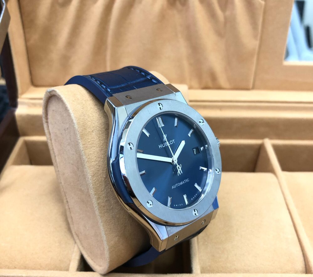 Hublot Classic Fusion 511.NX.7170.LR Blue Excellent Condition Box & Papers - Image 3