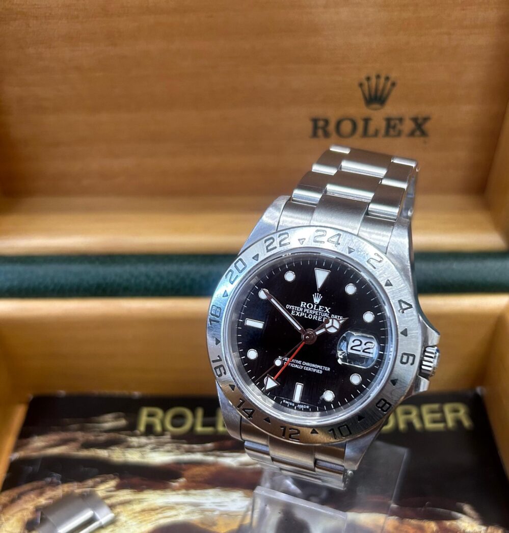 Rolex Explorer II 16570 Year 2006 Black Dial - Image 2