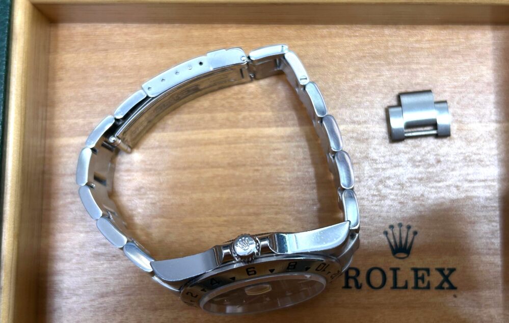 Rolex Explorer II 16570 Year 2006 Black Dial - Image 10