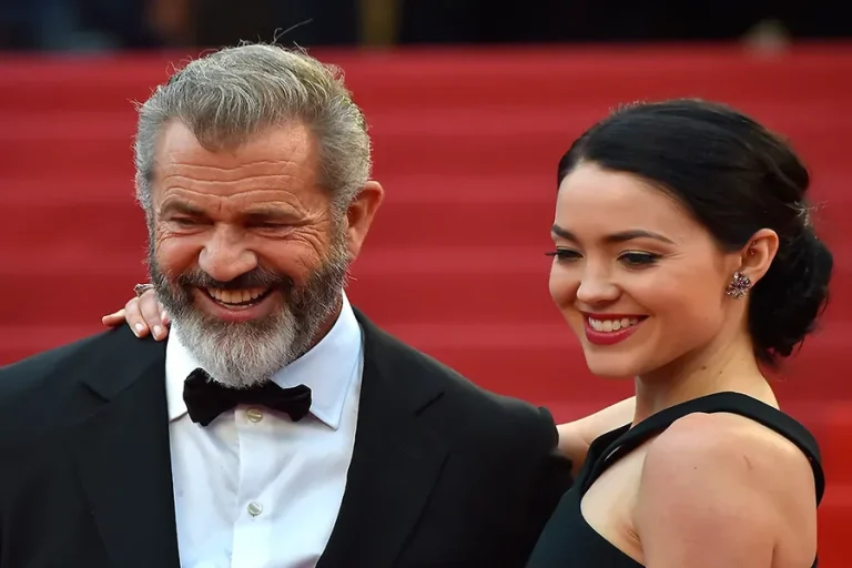 mel gibson girlfriend age