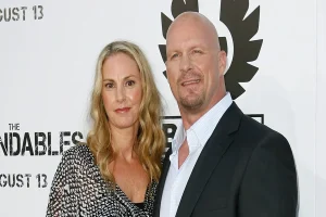 Stone Cold Steve Austin Wife