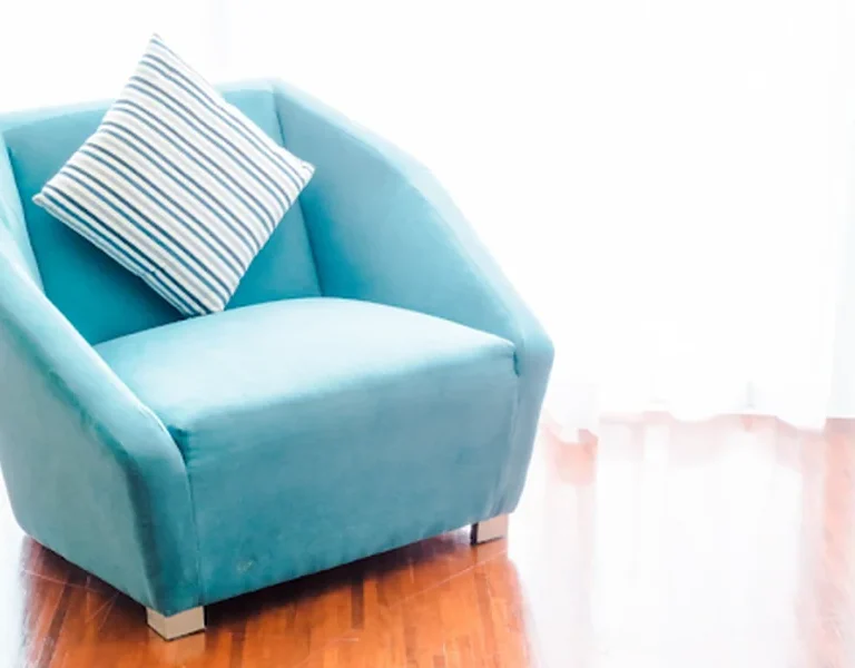 How to Choose a Stylish Single Seater Sofa for Your Home