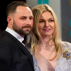 Julia Stiles Husband