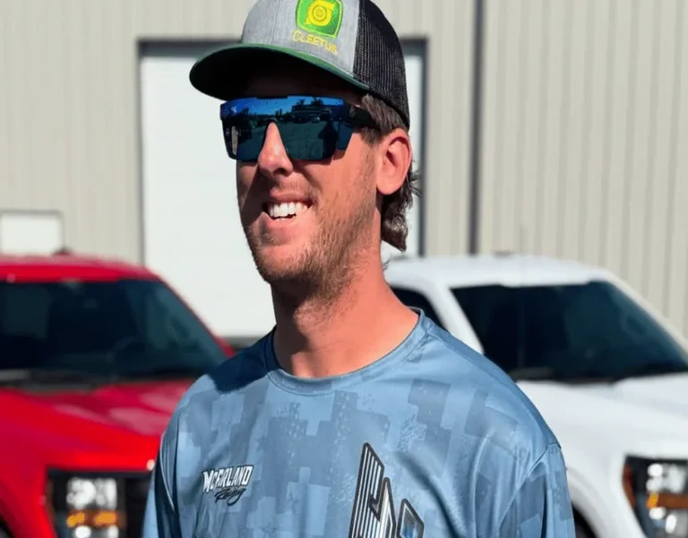 Cleetus McFarland Height