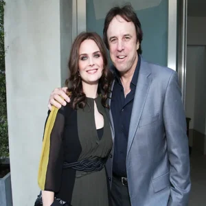 Kevin Nealon Wife